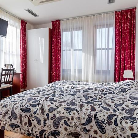 Guest House Isabel 자그레브 외부 사진