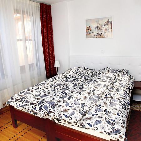 Guest House Isabel 자그레브 외부 사진