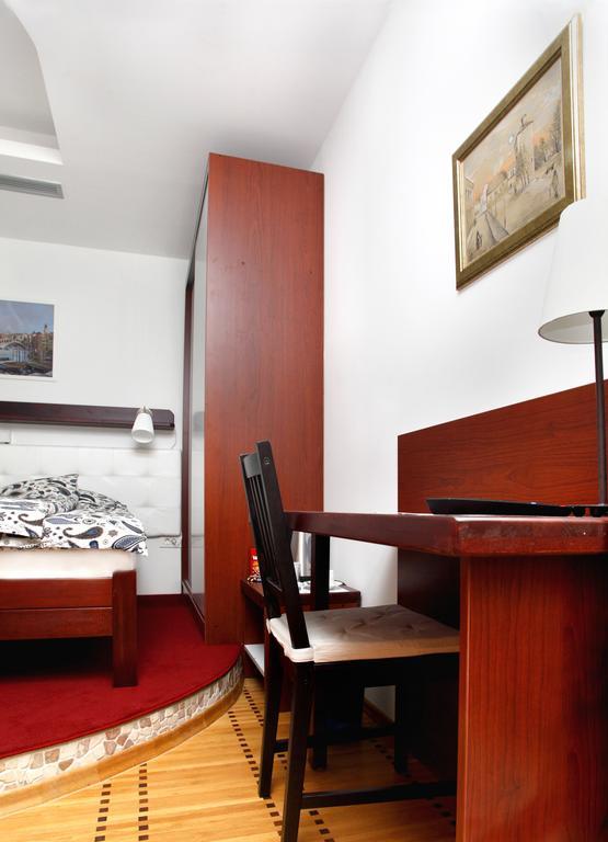 Guest House Isabel 자그레브 외부 사진